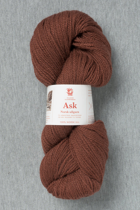 Hillesvåg Ask 6099 Purple Brown (Bag of 10)