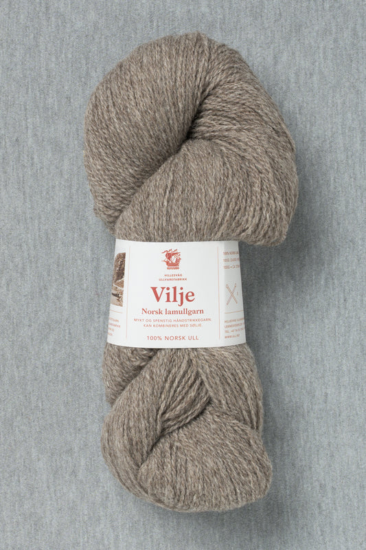 Hillesvåg Vilje 451 Heathered Medium Brown (Bag of 10)