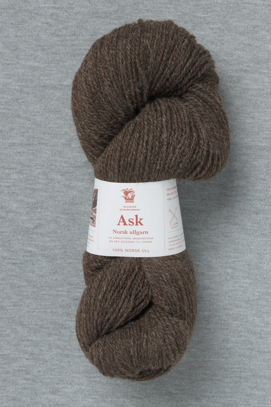 Hillesvåg Ask 6148 Heathered Dark Brown (Bag of 10)