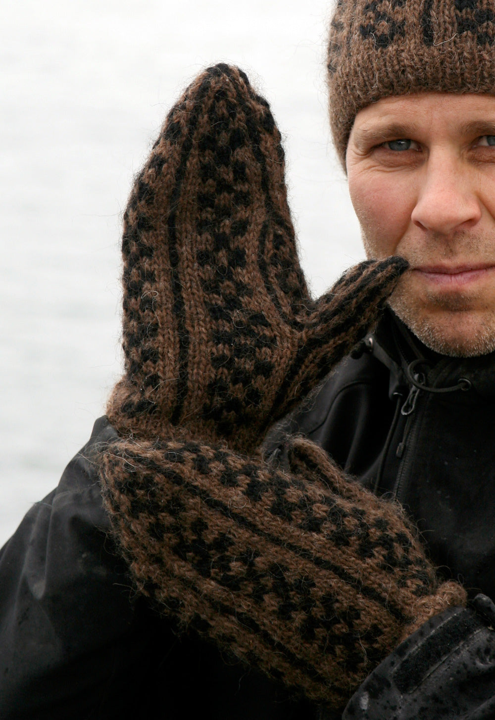 Icelandic Handknits by Hélène Magnússon