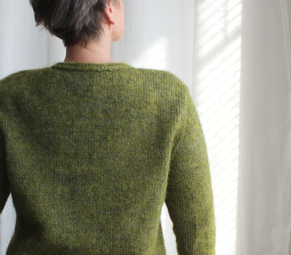 Åsa Tricosa Ziggurats: 16 Elegantly Seamless Knits