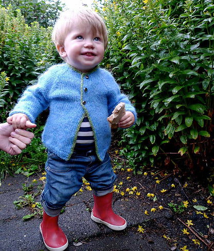 Icelandic Handknits by Hélène Magnússon