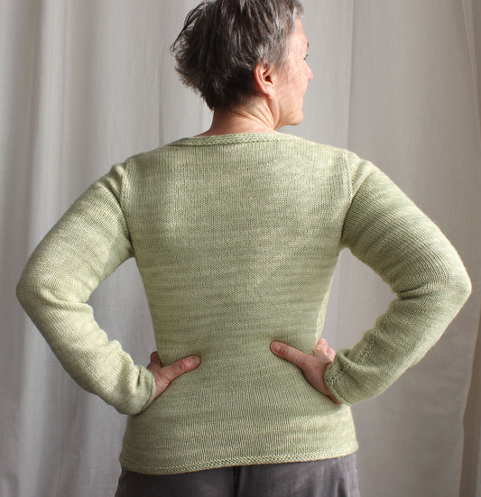 Åsa Tricosa Ziggurats: 16 Elegantly Seamless Knits